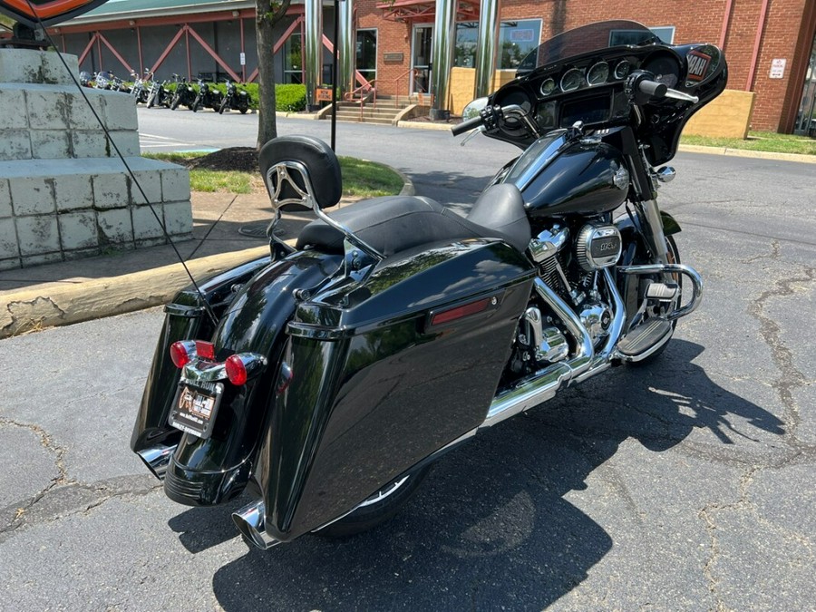 2023 FLHXS Street Glide® Special