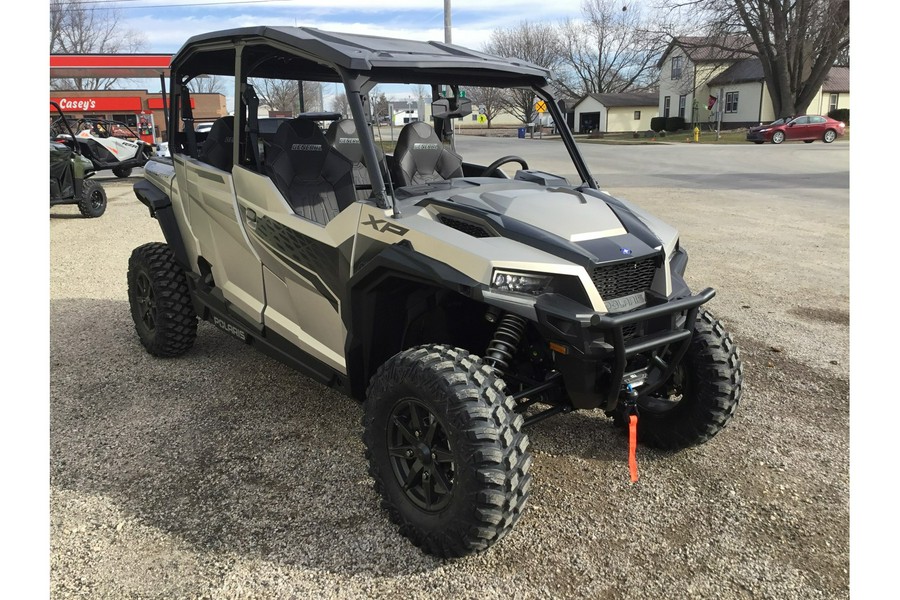 2024 Polaris Industries GENERAL® XP 4 1000 Premium MATTE SILVER QUARTZ