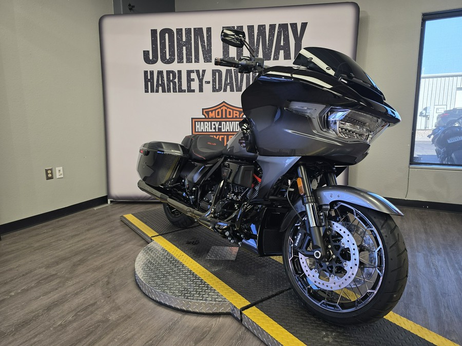 2025 Harley-Davidson CVO™ Road Glide®