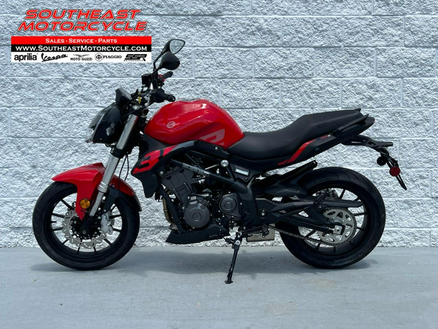 2023 Benelli 302S