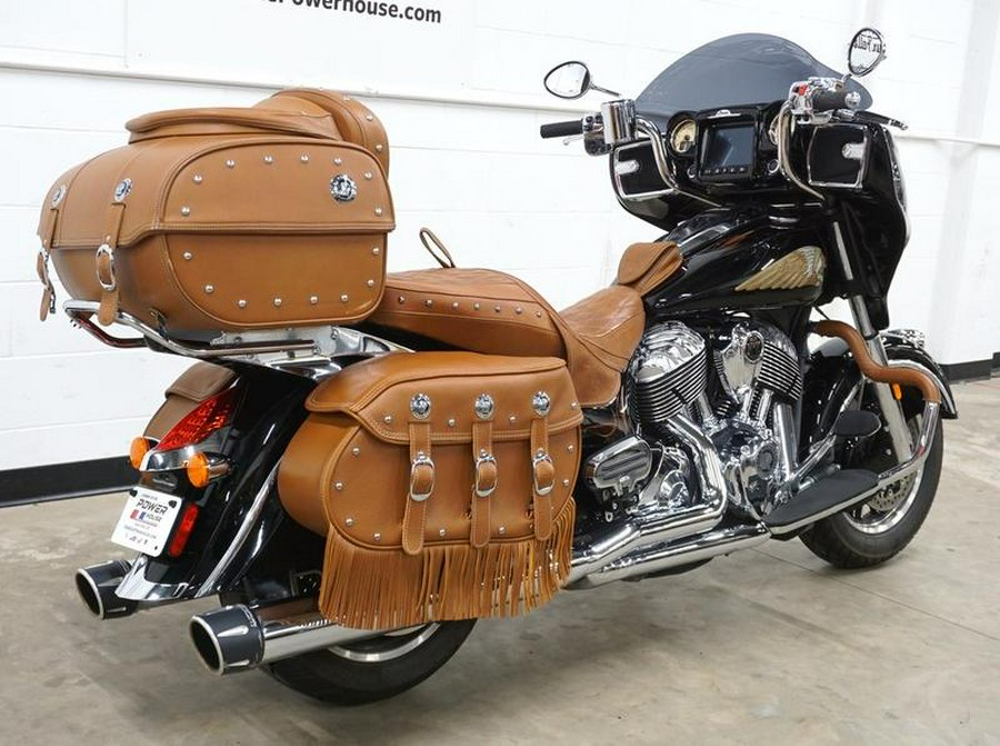 2017 Indian Motorcycle® Roadmaster® Classic Thunder Black