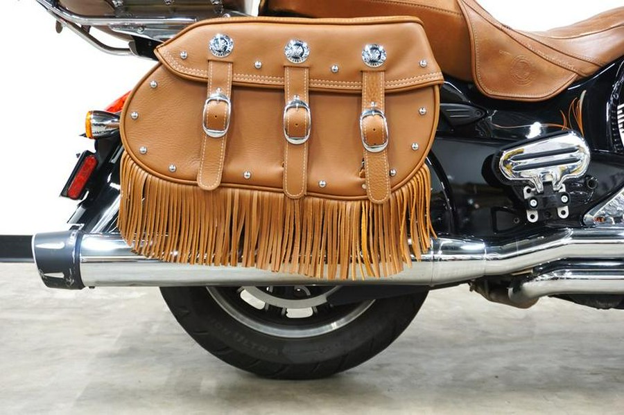 2017 Indian Motorcycle® Roadmaster® Classic Thunder Black