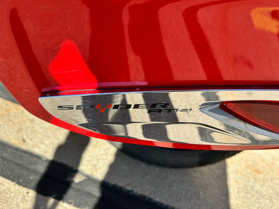 2013 Can-Am Spyder® RT-S SE5