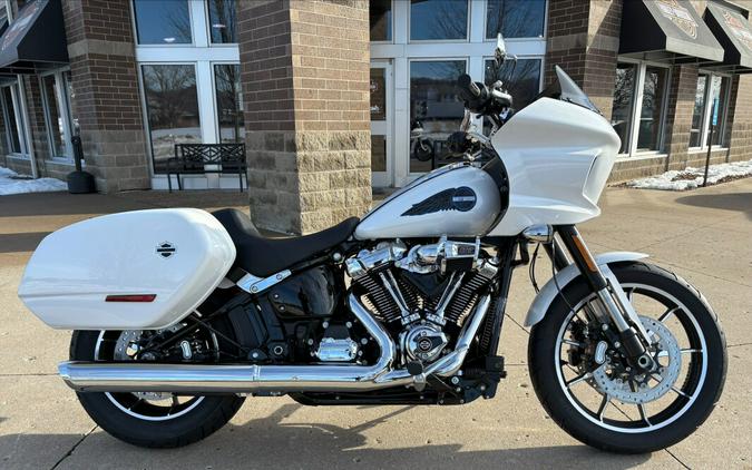2026 Harley-Davidson® Low Rider® ST White Onyx Pearl - Chrome