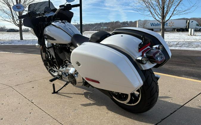 2026 Harley-Davidson® Low Rider® ST White Onyx Pearl - Chrome