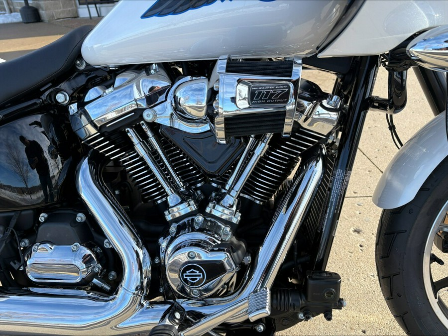 2026 Harley-Davidson® Low Rider® ST White Onyx Pearl - Chrome