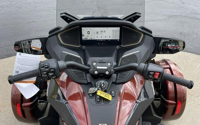 2026 Can-Am® Spyder RT Sea-to-Sky