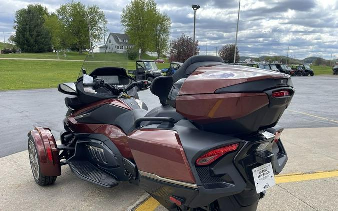 2026 Can-Am® Spyder RT Sea-to-Sky