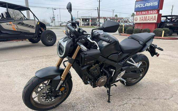 2026 Honda® CB650R E-Clutch