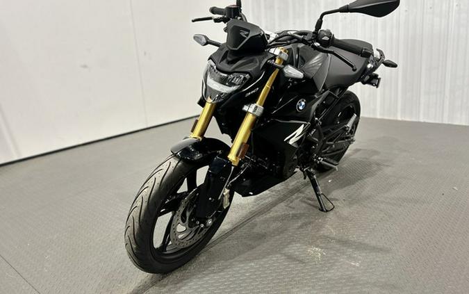 2025 BMW G 310 R Cosmic Black 2 310 R