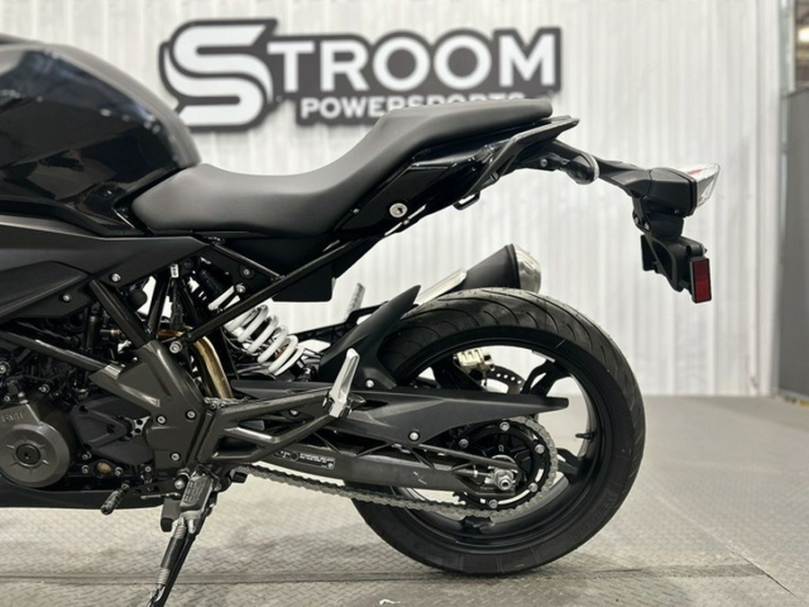 2025 BMW G 310 R Cosmic Black 2 310 R
