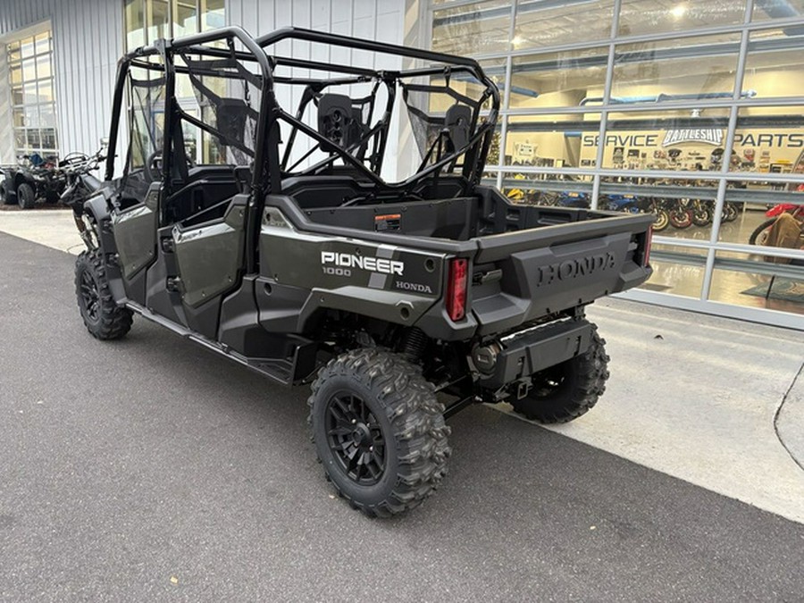 2025 Honda Pioneer 1000-6 Deluxe Crew