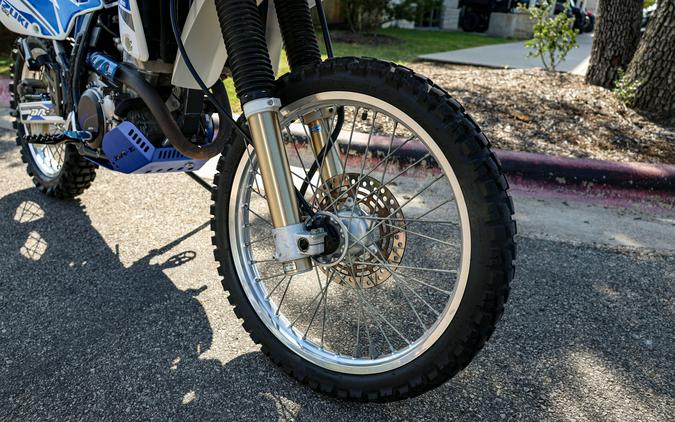 2019 SUZUKI DR-Z400SL9
