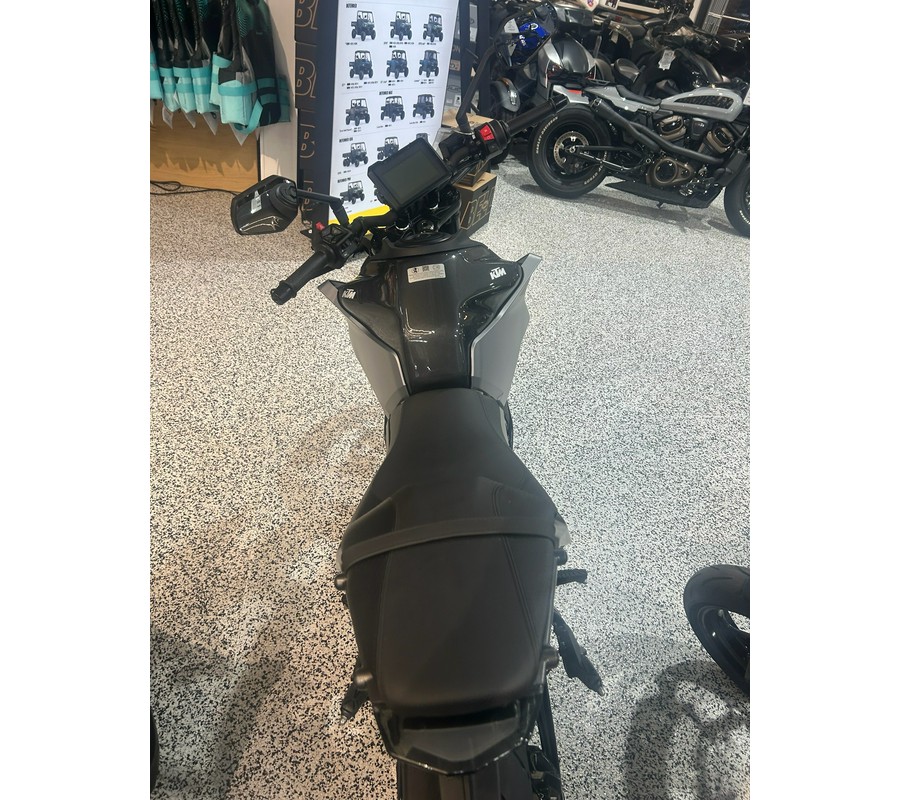 2026 KTM Duke 250