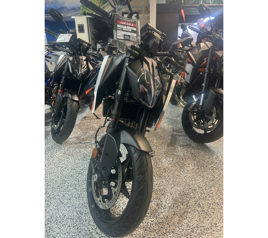 2026 KTM Duke 250