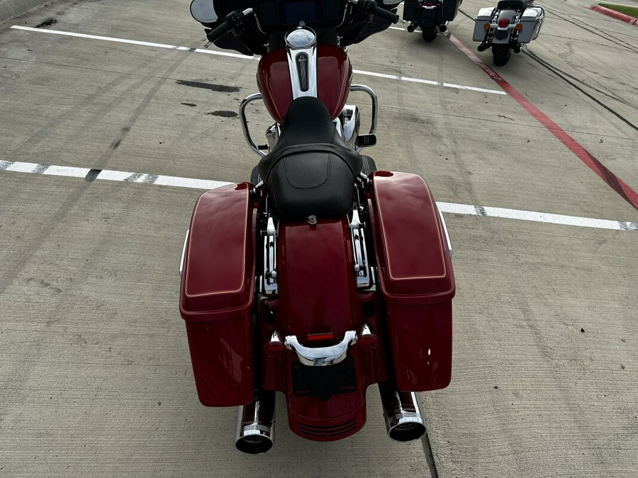 2023 Harley-Davidson Street Glide Redline Red