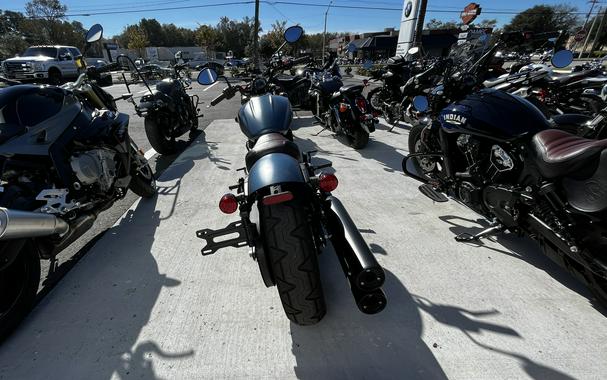 2021 Indian Motorcycle Bobber Sixty