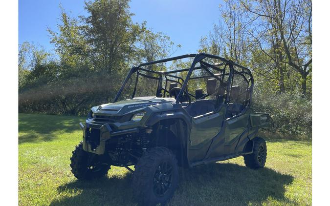 2023 Honda Pioneer 1000-6 Deluxe Crew