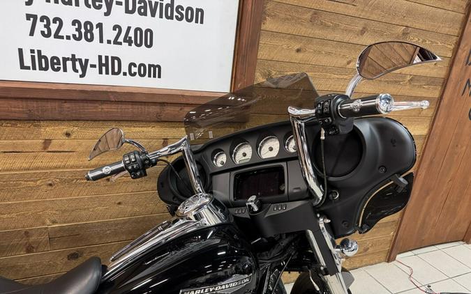 2021 Harley-Davidson® Street Glide® Vivid Black FLHX