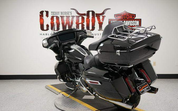 2025 Harley-Davidson Street Glide FLHXU - Ultra