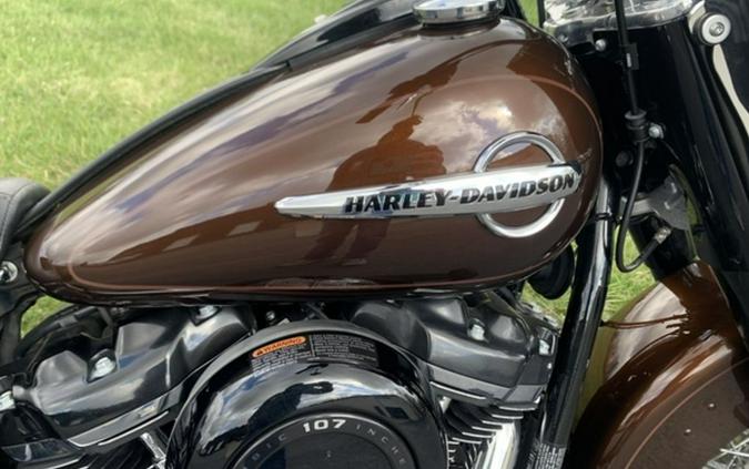 2019 Harley-Davidson® FLHC - Softail® Heritage Classic