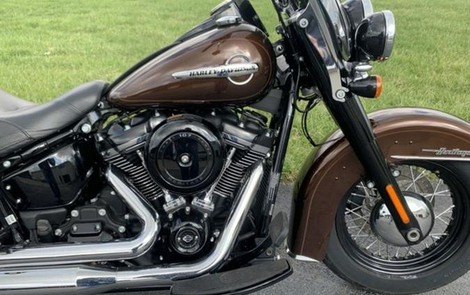 2019 Harley-Davidson® FLHC - Softail® Heritage Classic