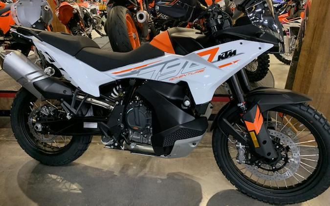 2024 KTM 790 Adventure