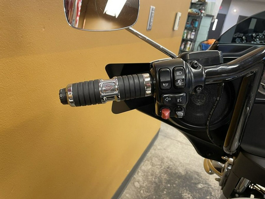 2017 Harley-Davidson FLHTP - Electra Glide Fire/Rescue FLHP - Road King FireRescue