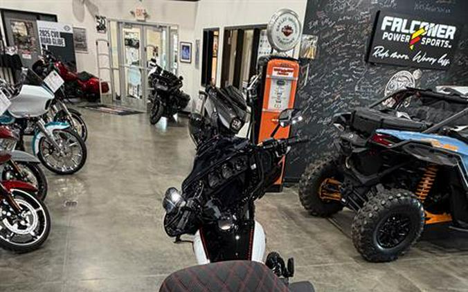 2021 Harley-Davidson CVO™ Street Glide®