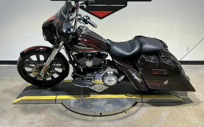 2011 Harley-Davidson Street Glide®