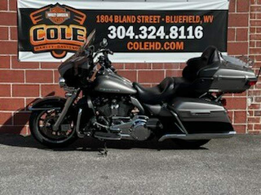 2017 Harley-Davidson® FLHTK Ultra Limited