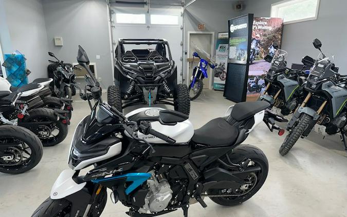 2026 CFMOTO NK 675