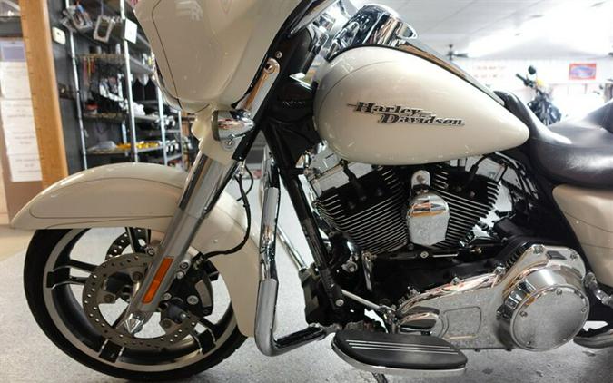 2015 Harley-Davidson Street Glide Special