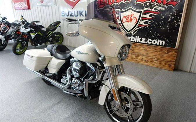 2015 Harley-Davidson Street Glide Special