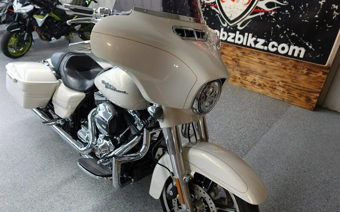 2015 Harley-Davidson Street Glide Special