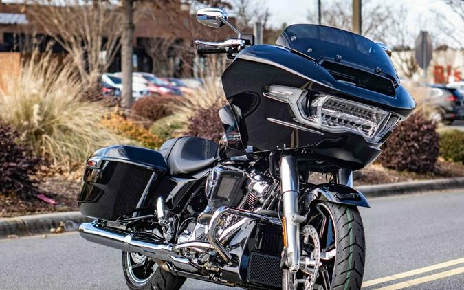 FLTRX 2025 Road Glide®