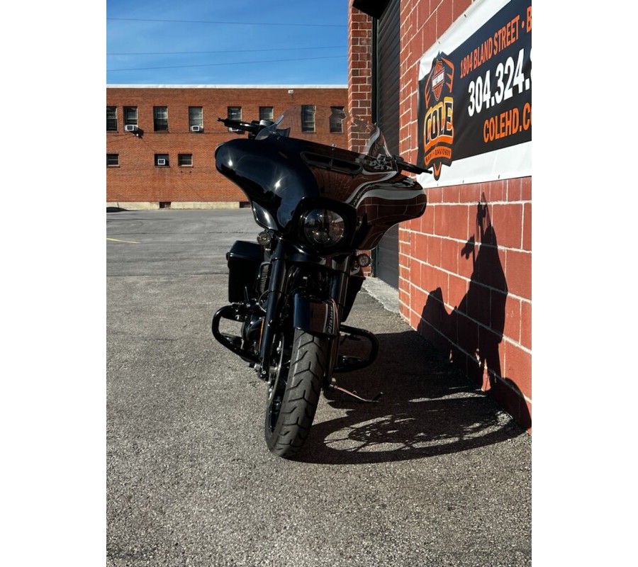 2023 Harley-Davidson® FLHXS Street Glide® Special