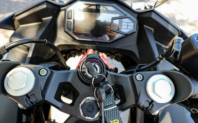 2026 KAWASAKI NINJA 500 ABS