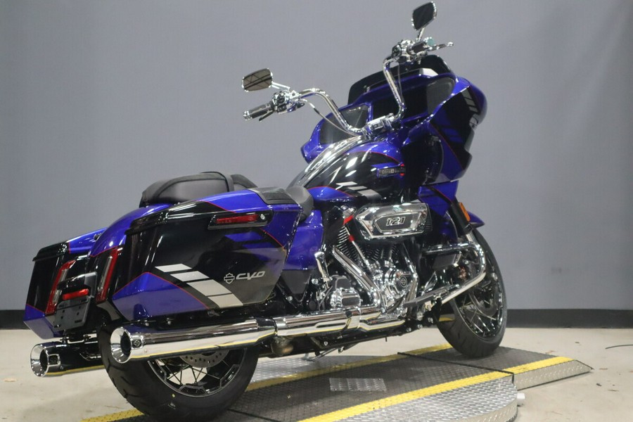 2025 Harley-Davidson CVO Road Glide FLTRXSE