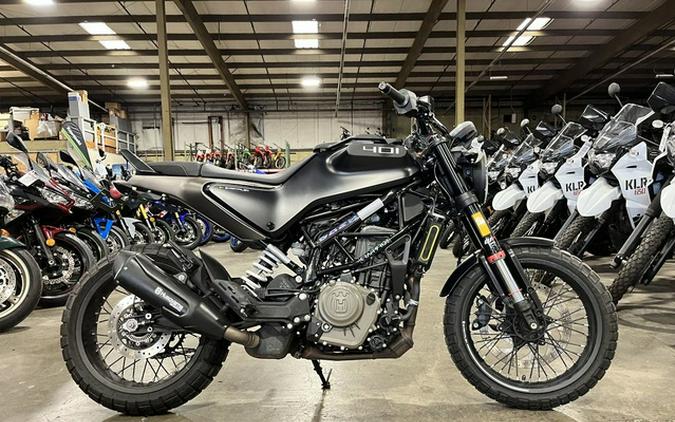 2023 Husqvarna SVARTPILEN 401