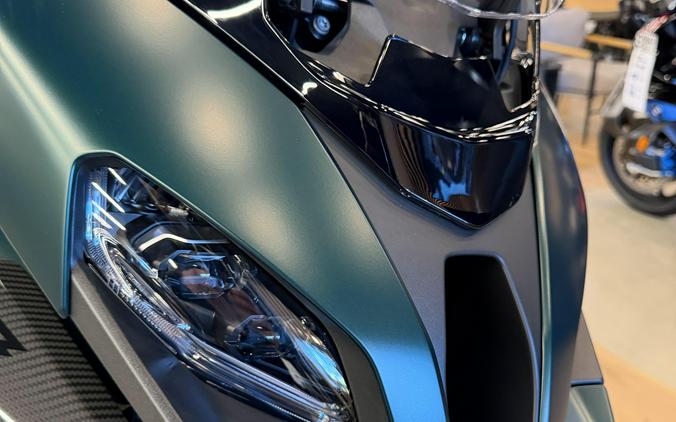 2026 BMW M 1000 XR