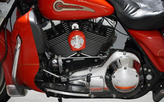 2003 Harley-Davidson® FLHTCUI - Electra Glide® Ultra Classic® Injection