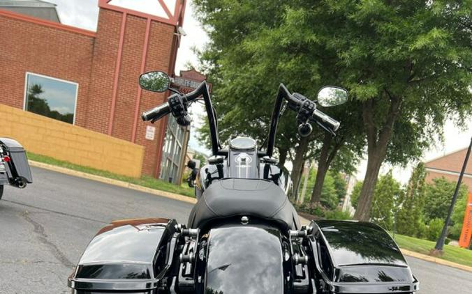 2023 FLHRXS Road King® Special