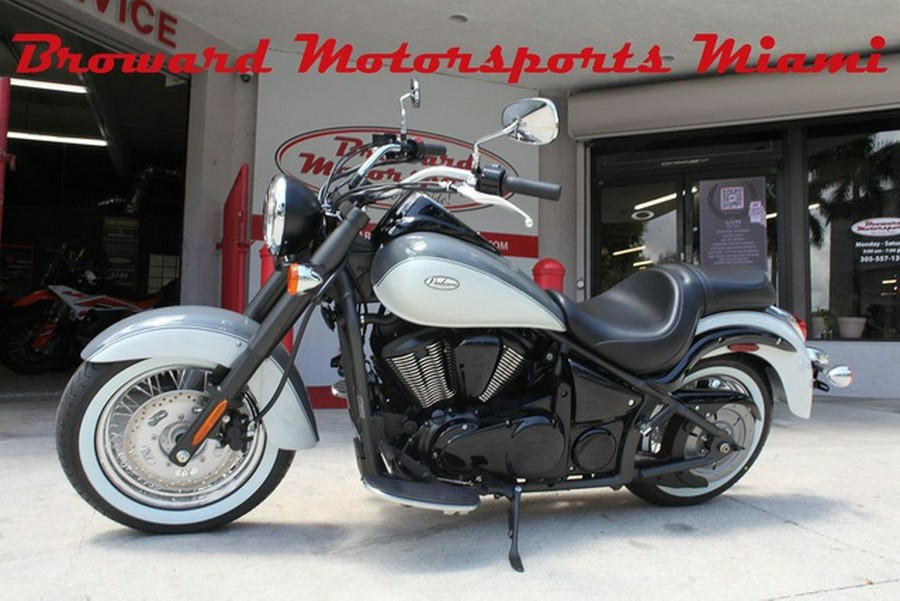 2024 Kawasaki Vulcan 900 Classic