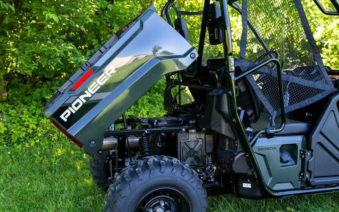 2026 Pioneer 520 - Honda