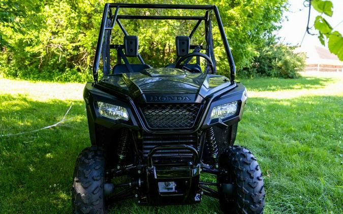 2026 Pioneer 520 - Honda