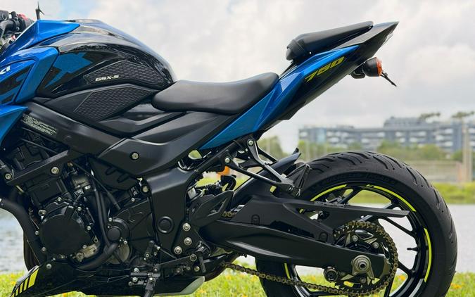 2022 Suzuki Motor of America Inc. GSX-S750Z ABS