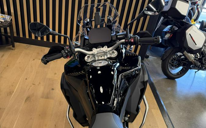 2026 BMW F 900 GS Adventure