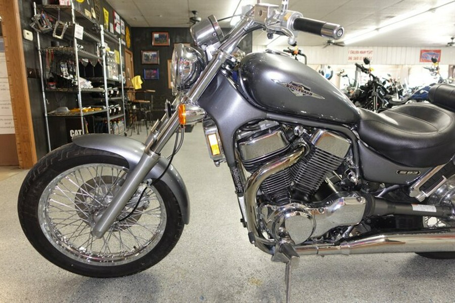 2005 Suzuki Boulevard S83