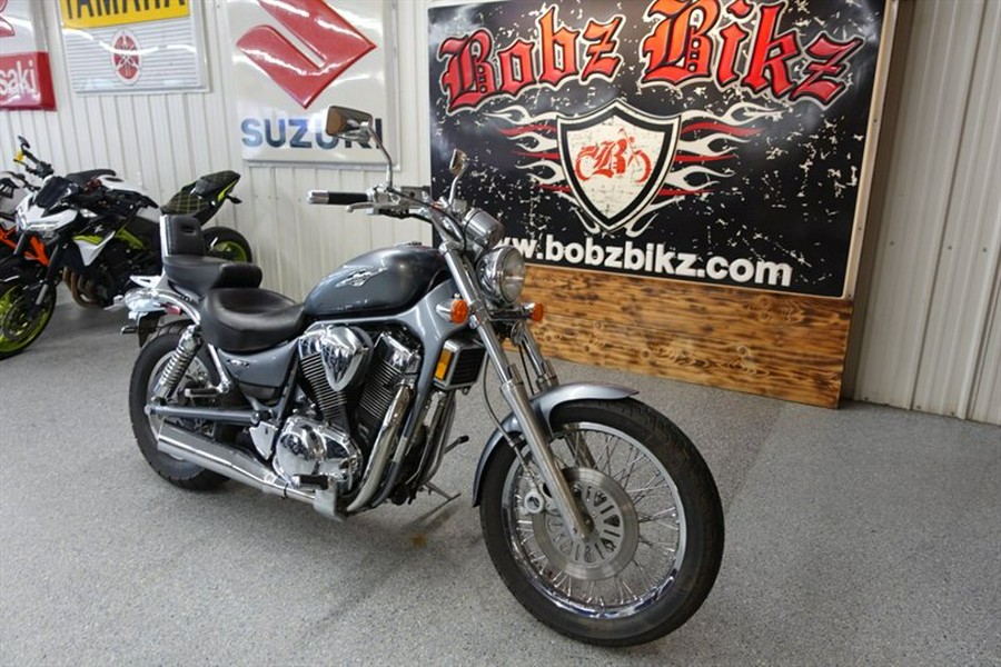 2005 Suzuki Boulevard S83